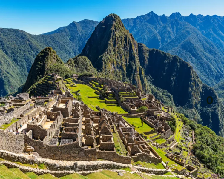 PERU - Comorile Imperiului Inca